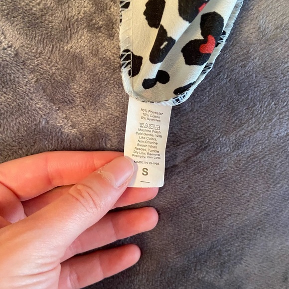 Valentines Day Skirt - Picture 3 of 3